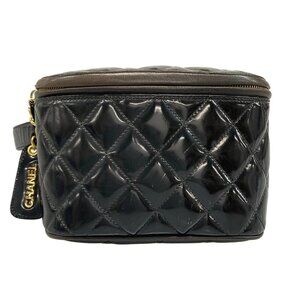 CHANEL Matelasse - Black Patent Leather Bum Bag Gold hardware